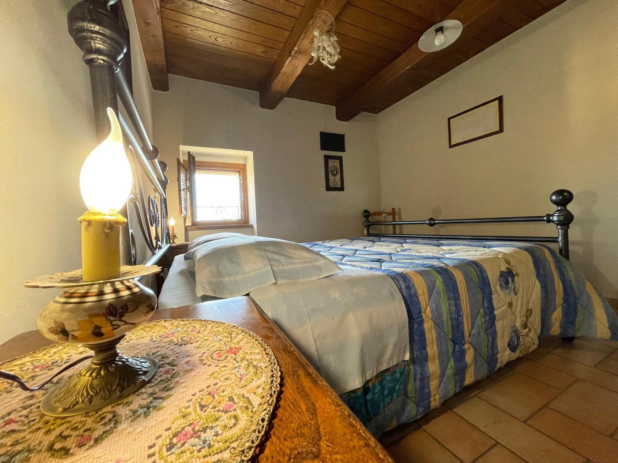 Agriturismo Le Castellare Montemonaco Bagian luar foto